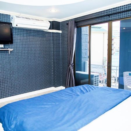 Merry Inn Suites Паттая Екстер'єр фото